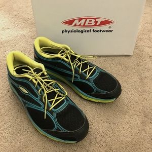 MBT Afiya 5S Lace Up Women's Sneaker US 12-12.5 Black/Green/Lime 43 EU